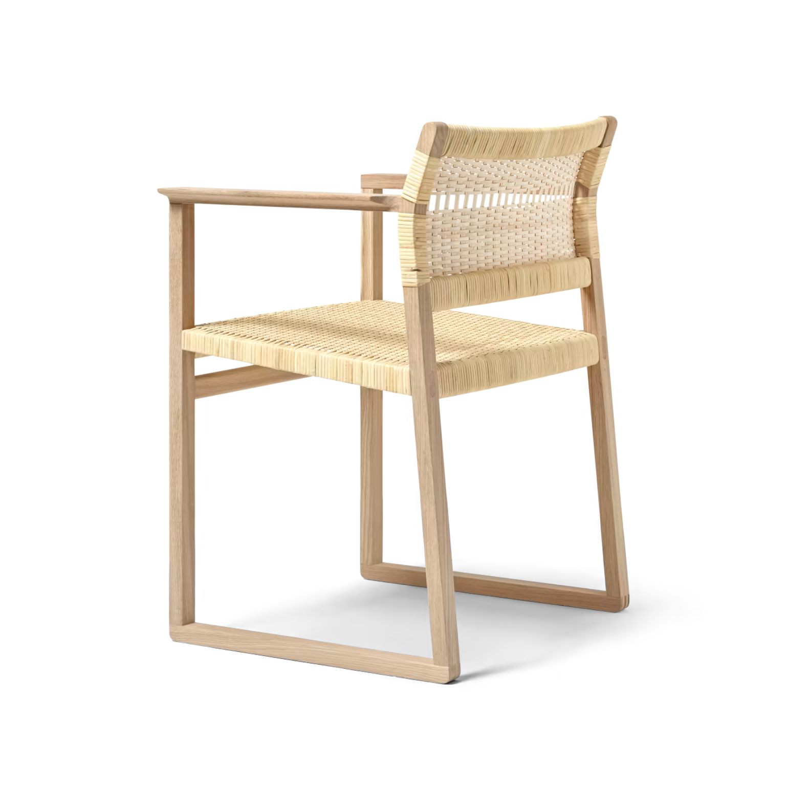 BM62 Armchair (3)