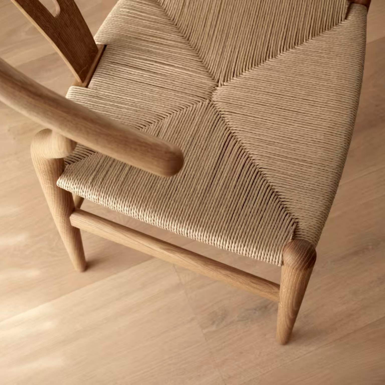CH 24 _ Wishbone Chair (5)
