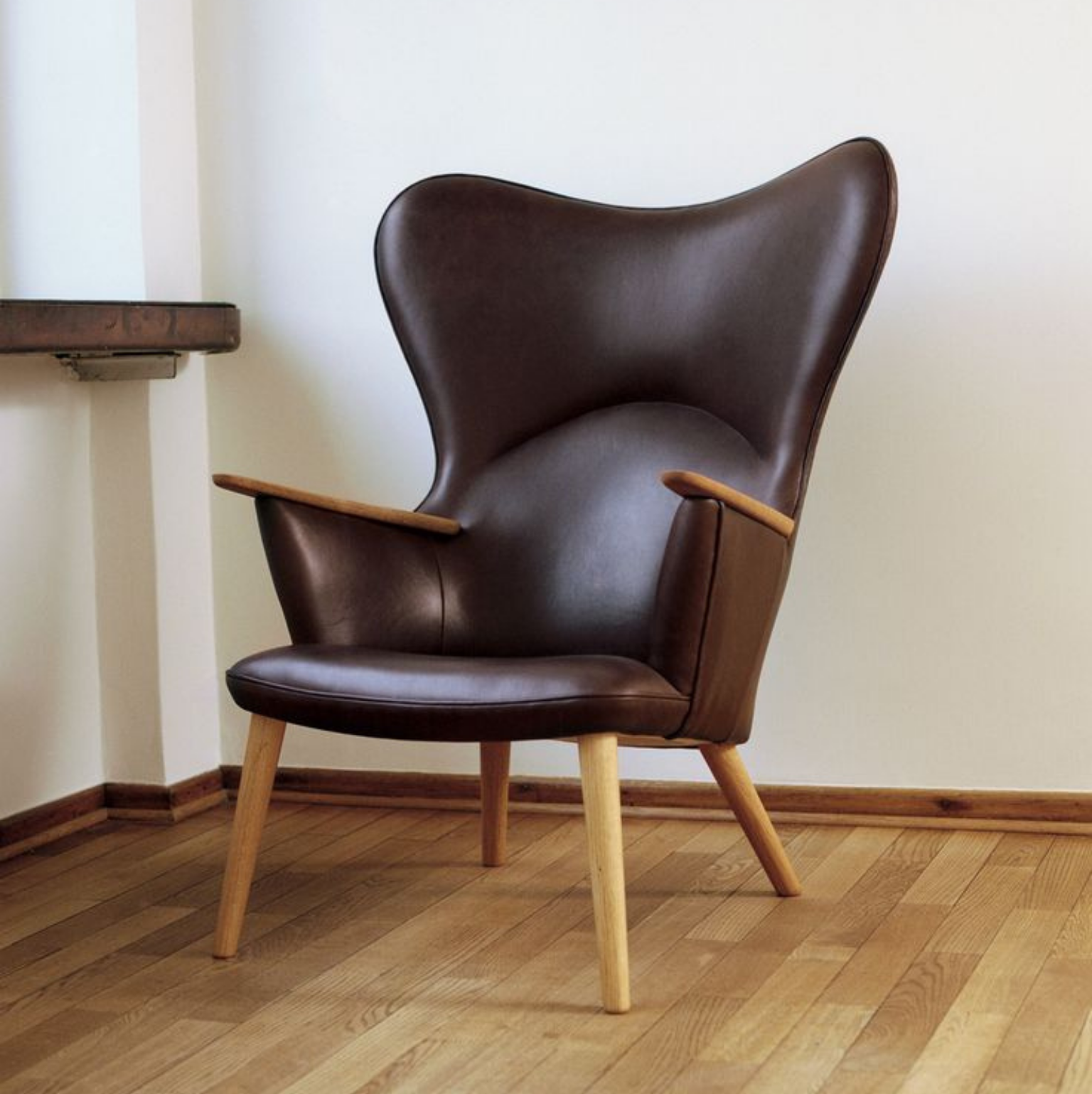 CH78 _ Mama Bear Chair (4)