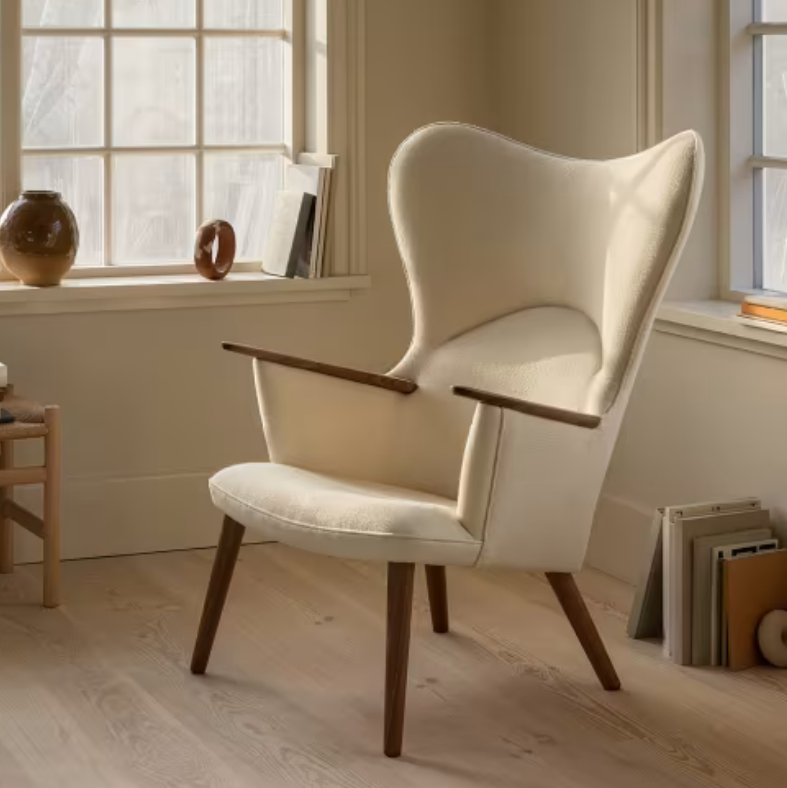 CH78 _ Mama Bear Chair (5)