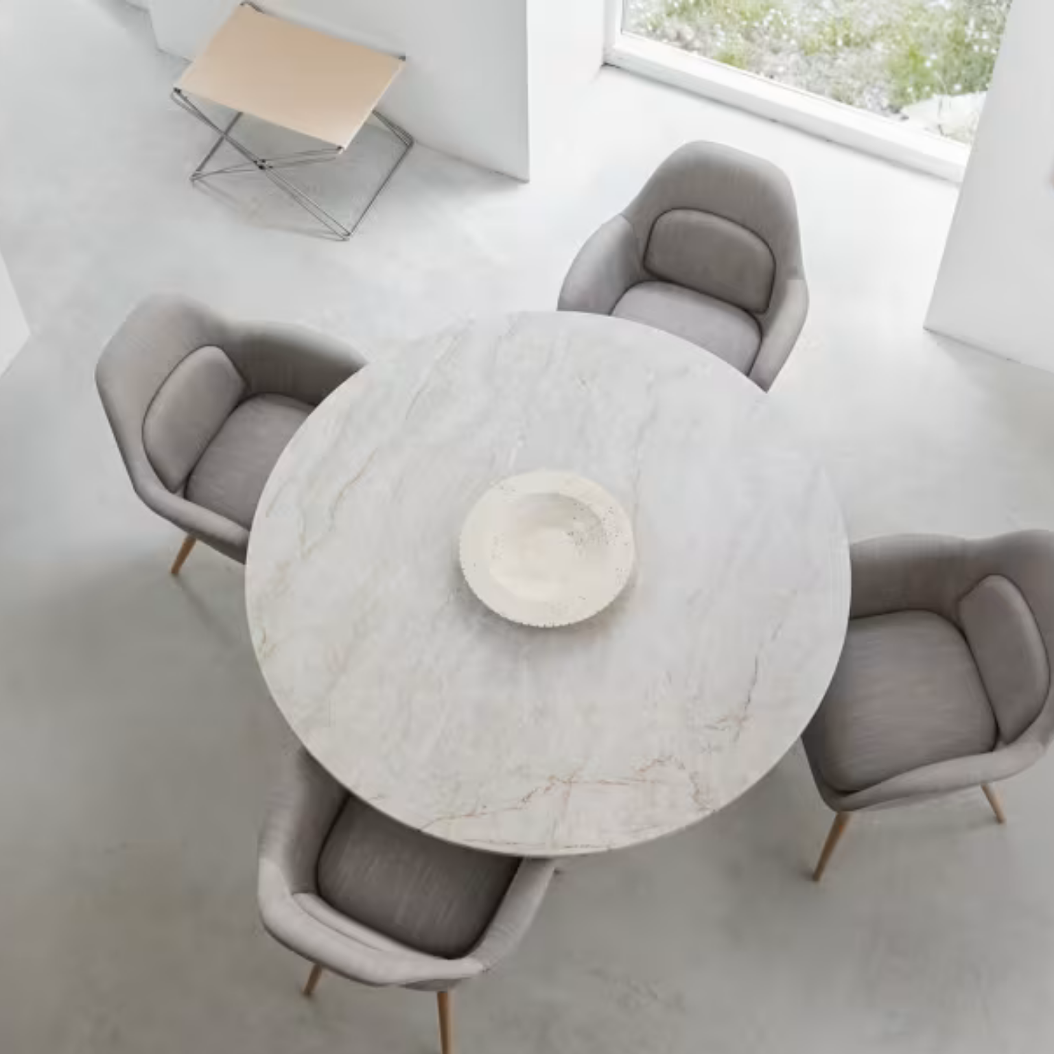JG Table (3)