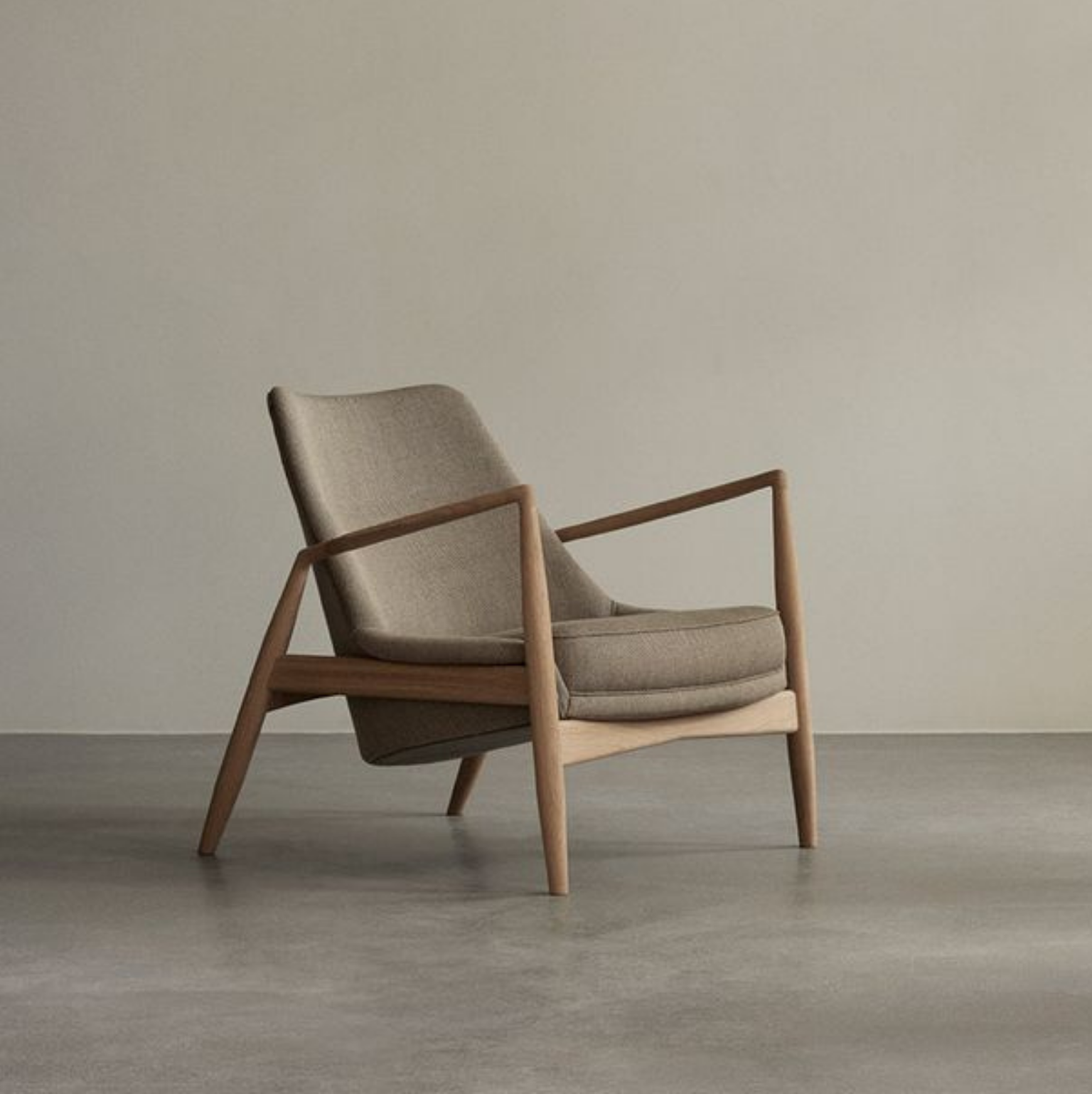 Seal Chair (4)
