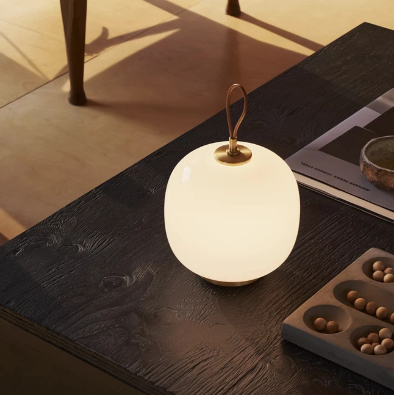 VL-45-Radiohus-Lamp-Series-6